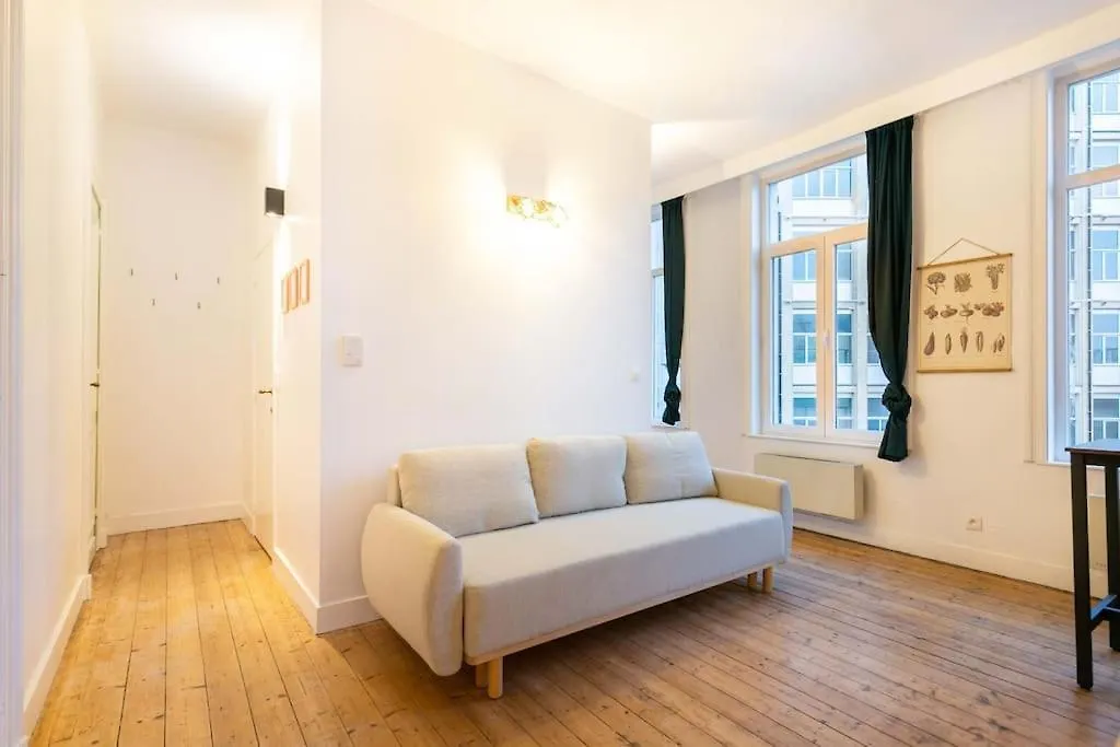 Green Oasis In The City Antwerpen Appartement